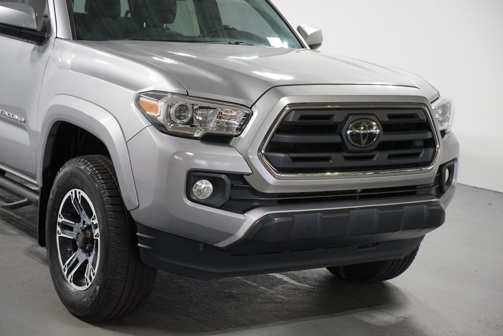 Used 2018 Toyota Tacoma SR5 Truck