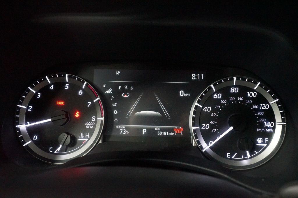 2024 Toyota Highlander LE - Photo 15