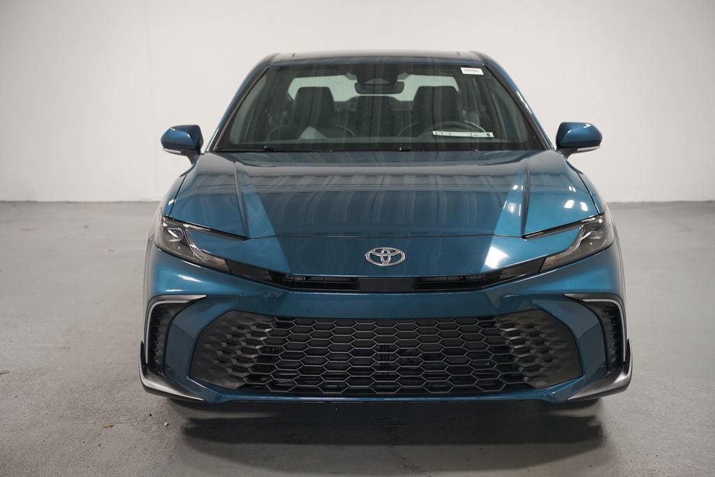 2026 Toyota Camry SE photo 2
