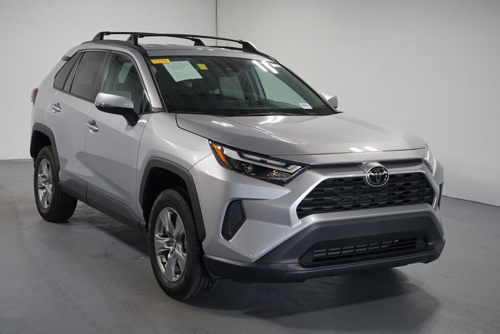 Used 2025 Toyota RAV4 XLE SUV