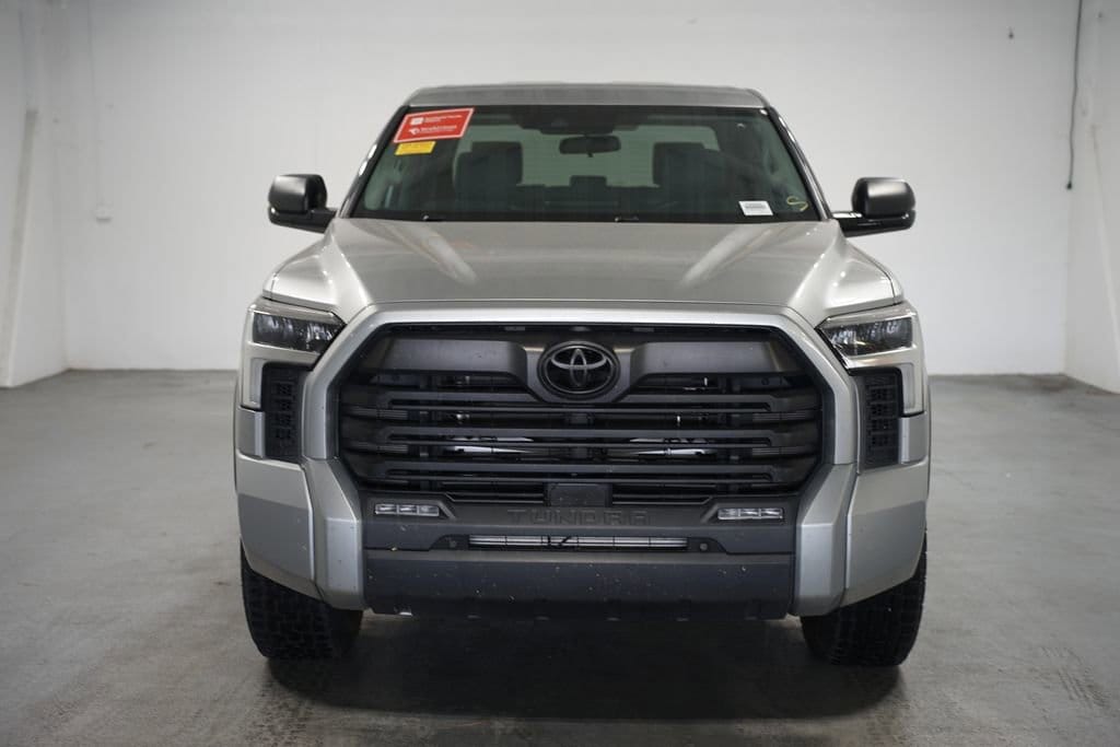 Used 2022 Toyota Tundra SR5 with VIN 5TFLA5DB0NX031962 for sale in Duluth, GA