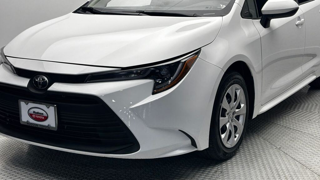 Used 2026 Toyota Corolla LE Sedan