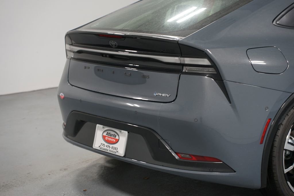 2026 Toyota Prius Plug-in Hybrid XSE Premium - Photo 9