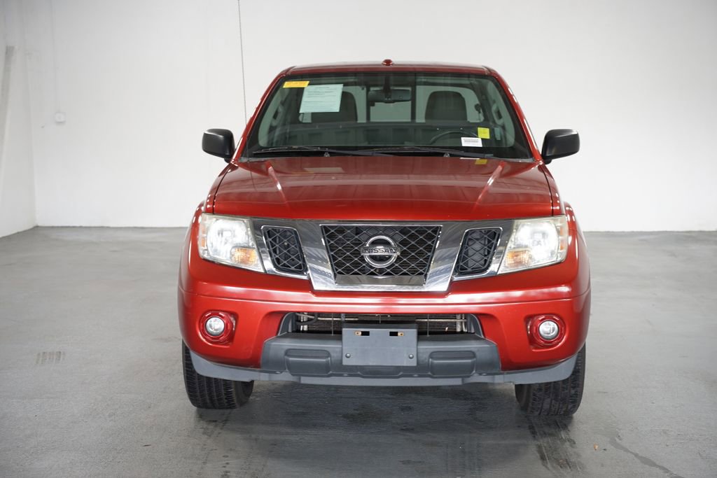 2016 Nissan Frontier SV photo 2