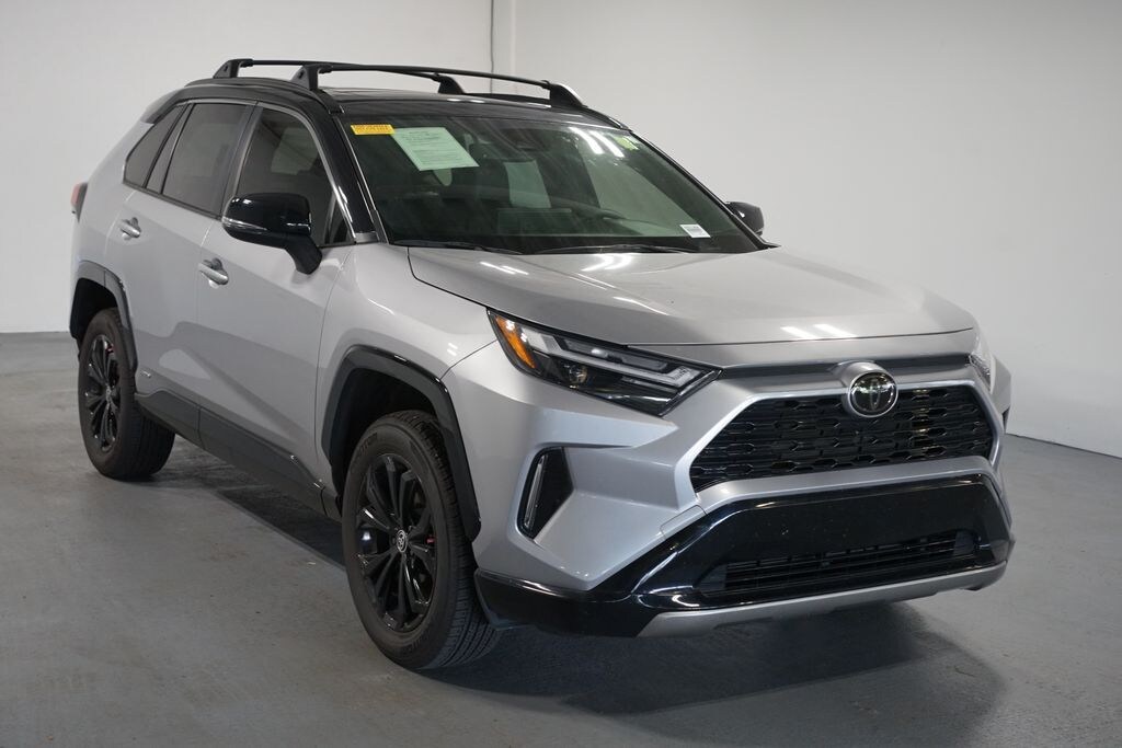 Used 2025 Toyota RAV4 Hybrid XSE SUV