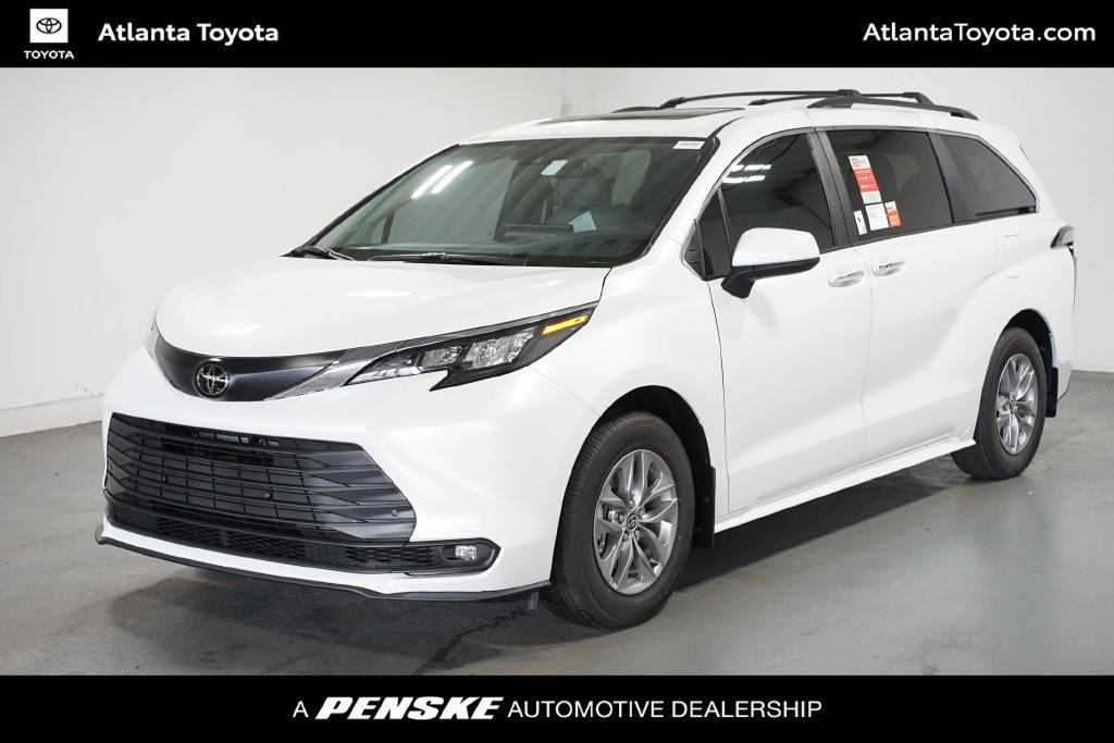 2026 Toyota Sienna 8 PASSENGER 