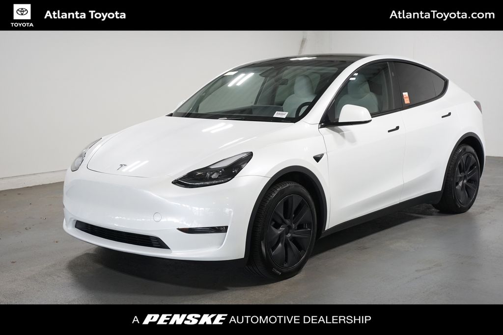 2024 Tesla Model Y Long Range Dual Motor All-Wheel Drive's photo