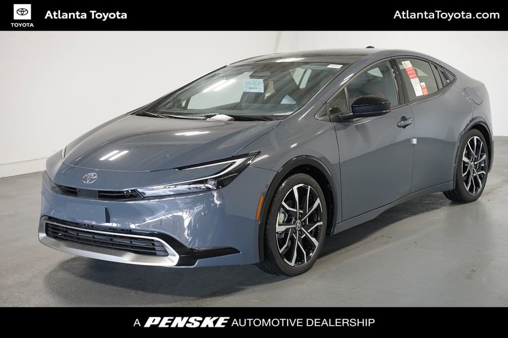 2026 Toyota Prius XSE Premium's photo