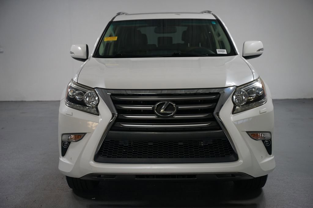 2015 Lexus GX 460 photo 2