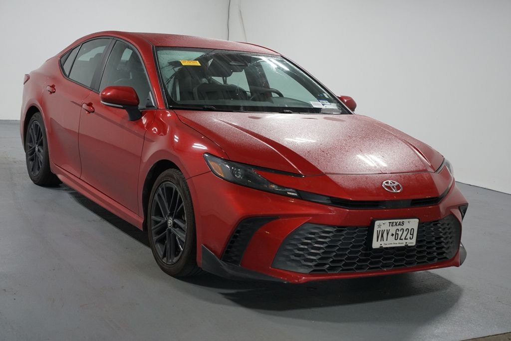 Used 2025 Toyota Camry SE Sedan