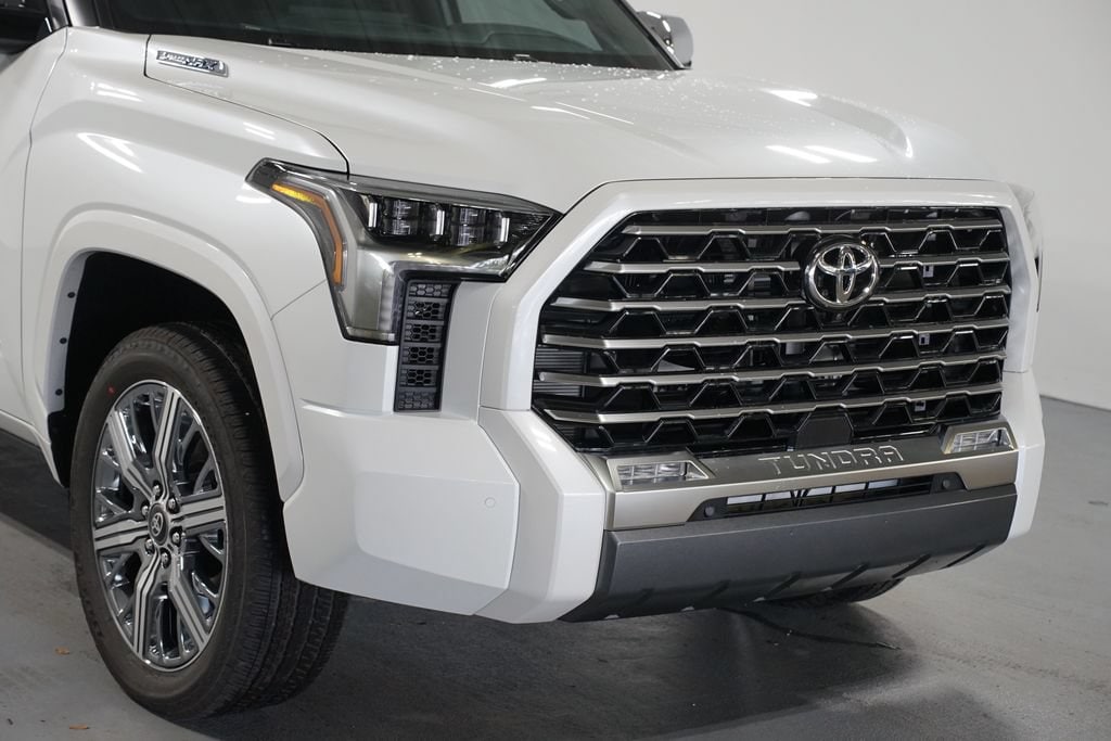 New 2026 Toyota Tundra i-FORCE MAX Capstone CAPSTONE CREWMAX 5.5