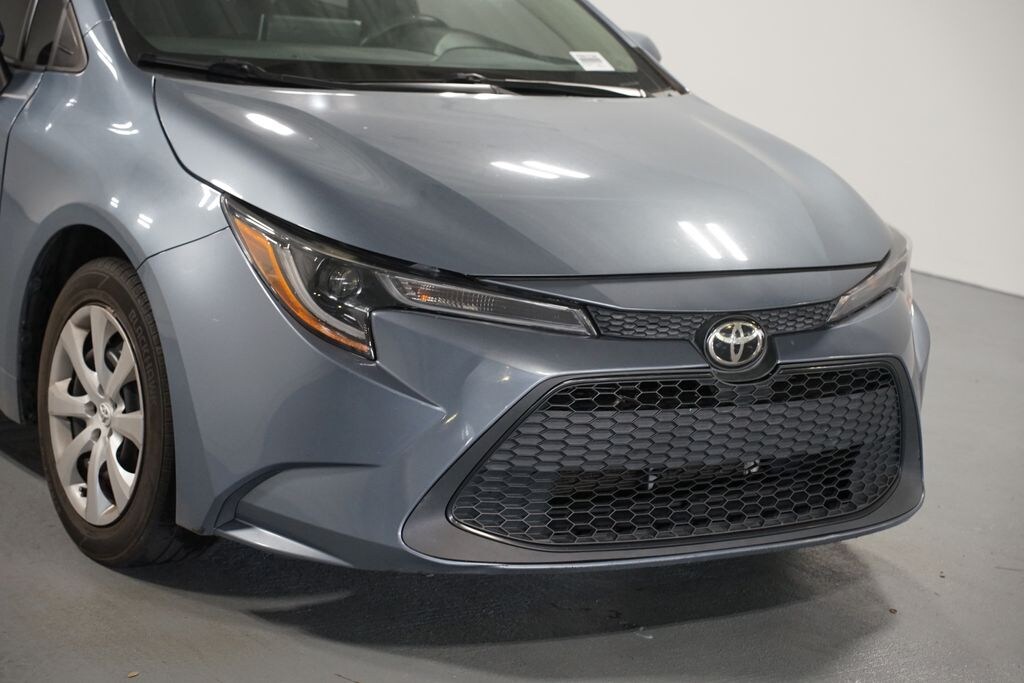 Used 2021 Toyota Corolla LE Sedan