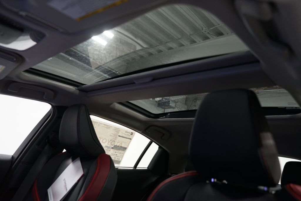 2026 Toyota Prius Plug-in Hybrid XSE Premium - Photo 35