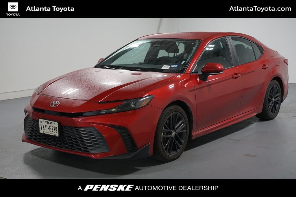 Used 2025 Toyota Camry SE Sedan