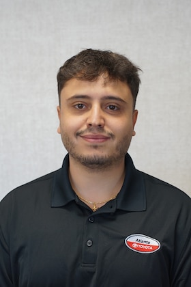 Staff member Michael Malouf from ID_cc37fda3b719