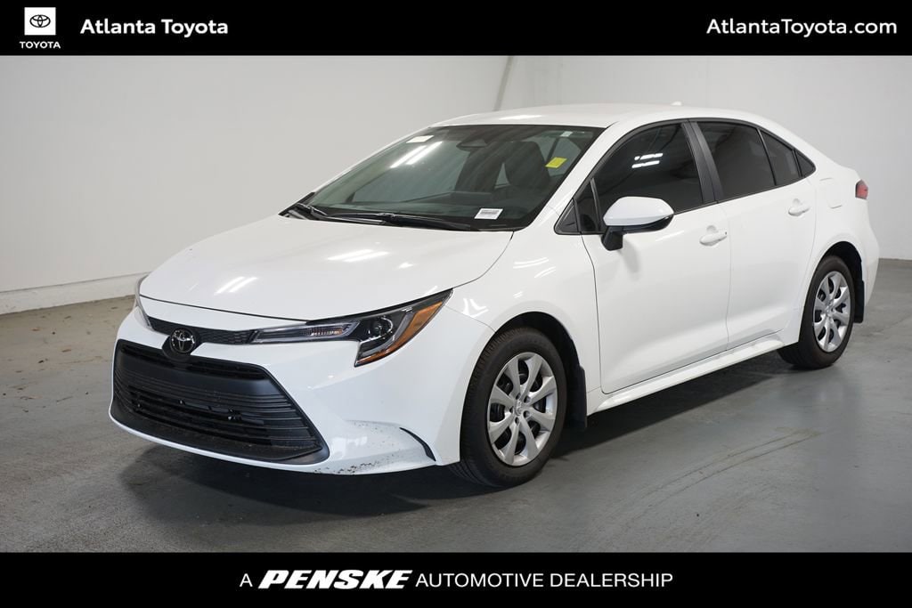 2026 Toyota Corolla LE CVT's photo
