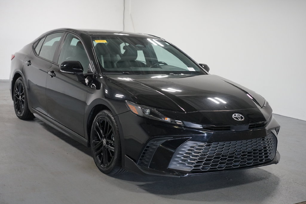 Certified 2025 Toyota Camry SE Sedan