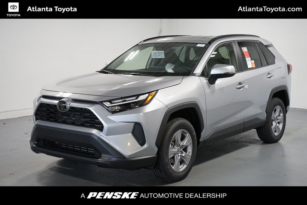 2025 Toyota RAV4 XLE FWD SUV 