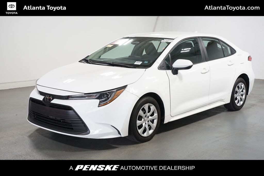 Used 2025 Toyota Corolla LE Sedan