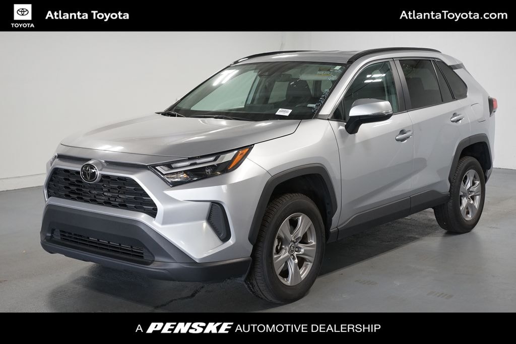 Used 2025 Toyota RAV4 XLE SUV
