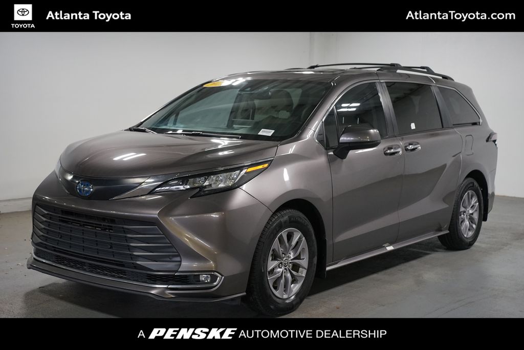 2023 Toyota Sienna Minivan/Van 