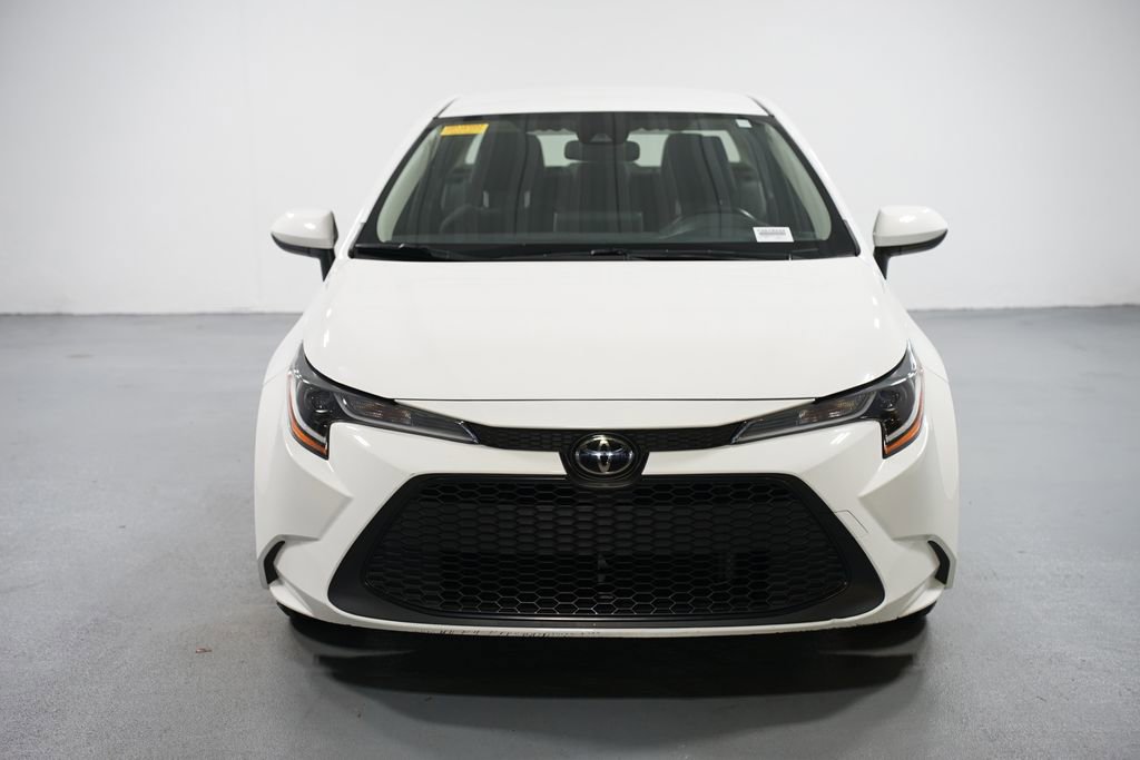 2021 Toyota Corolla LE photo 2