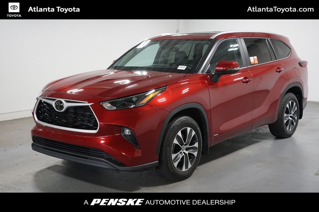 2025 Toyota Highlander Hybrid SUV 
