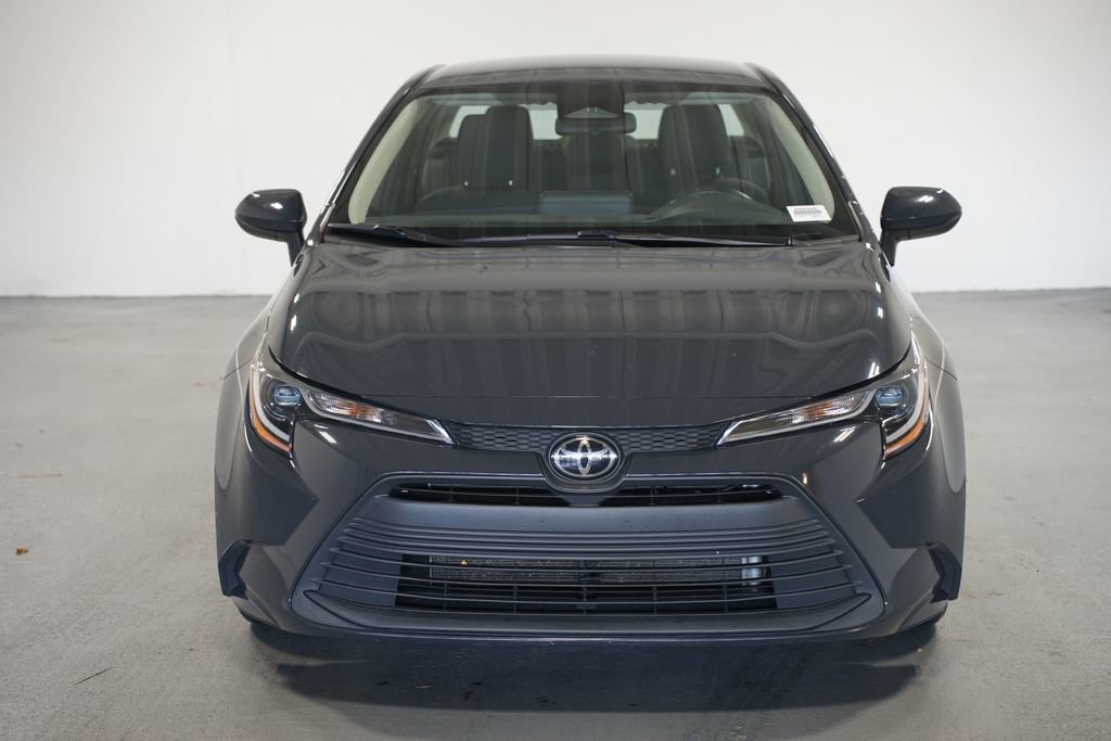 2023 Toyota Corolla LE photo 2