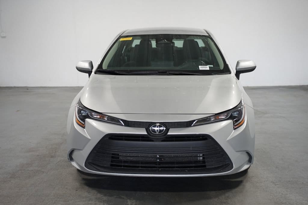 Used 2023 Toyota Corolla LE with VIN 5YFB4MDE5PP075898 for sale in Duluth, GA