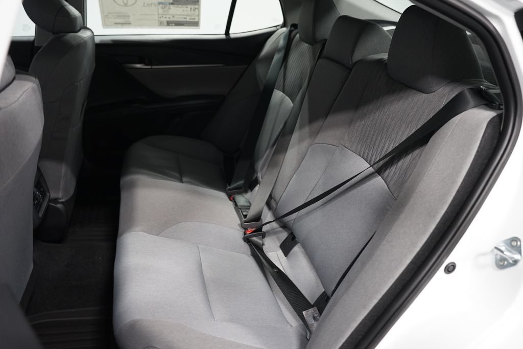 2026 Toyota Camry LE - Photo 29