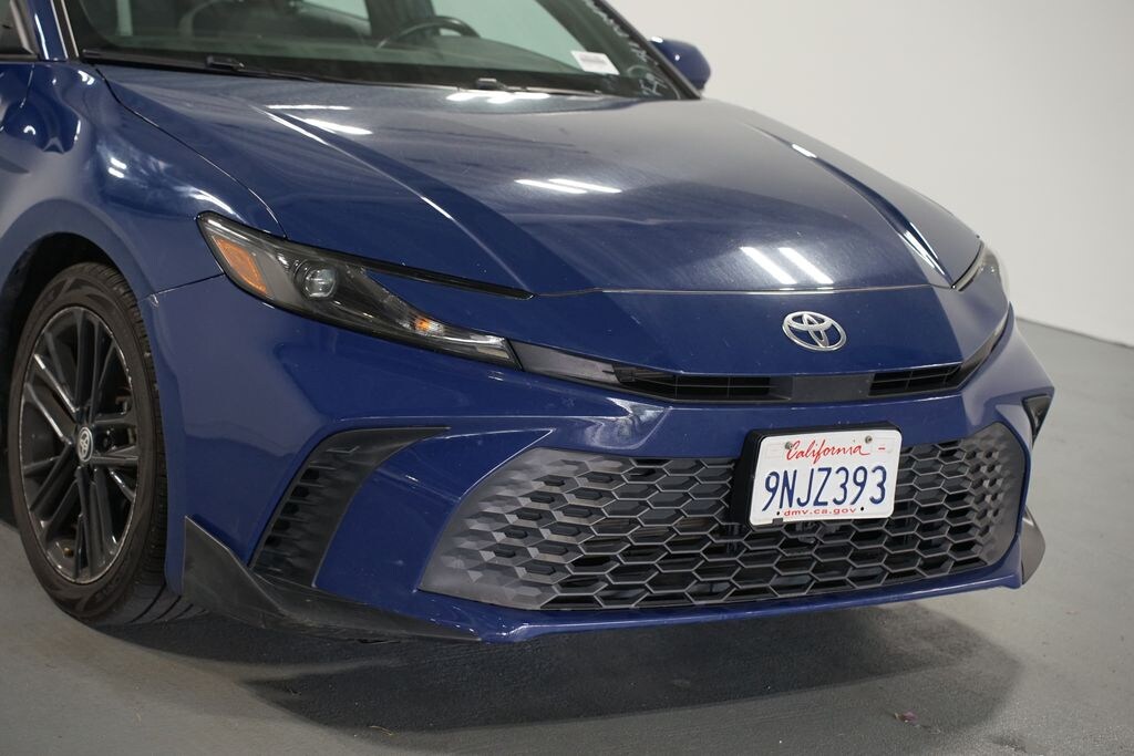 Used 2025 Toyota Camry SE Sedan