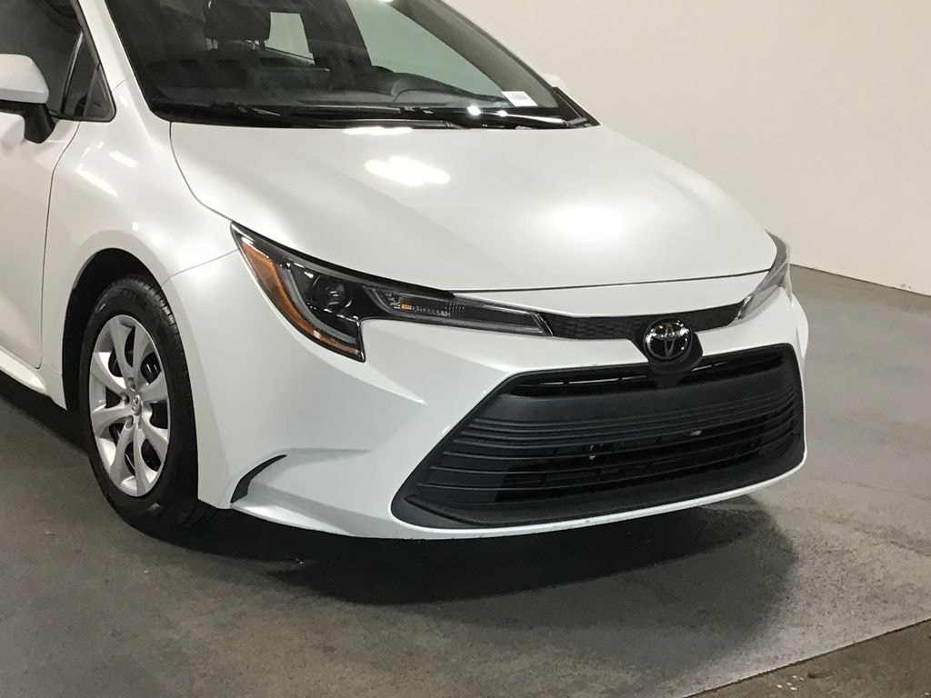 Used 2024 Toyota Corolla LE Sedan