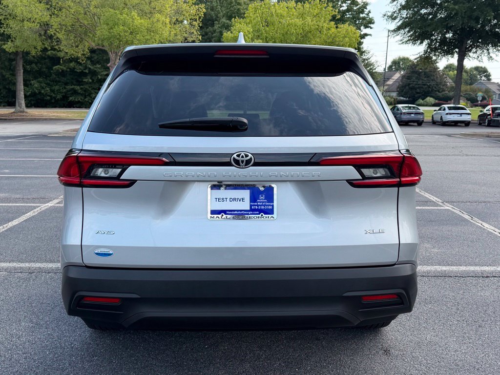 Used 2025 Toyota Grand Highlander XLE SUV