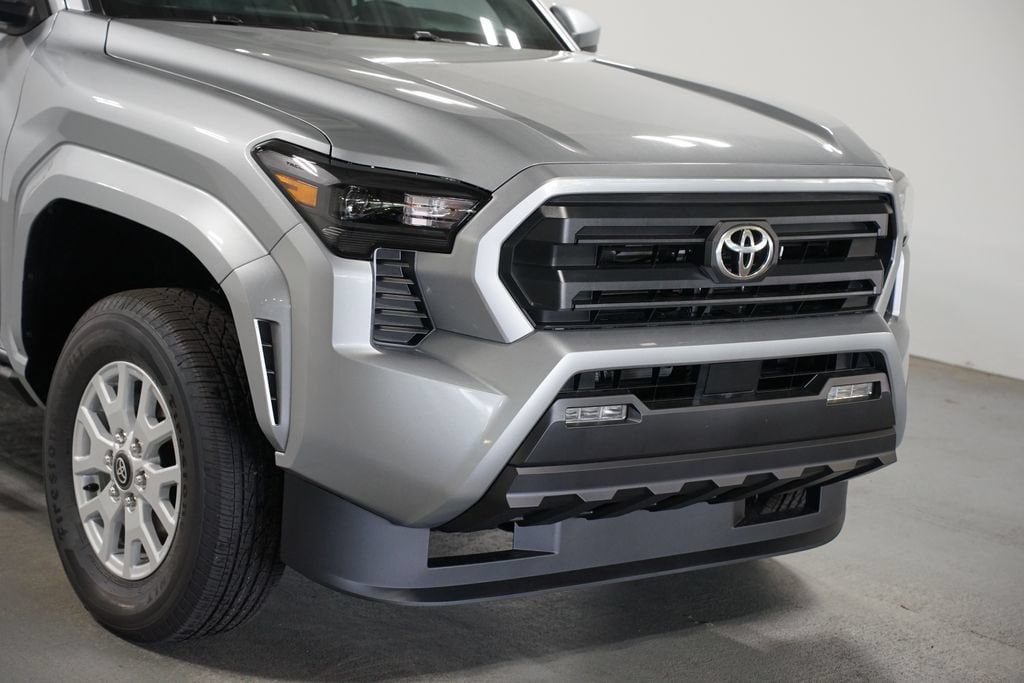 New 2026 Toyota Tacoma SR5 4X4 DOUBLE CAB