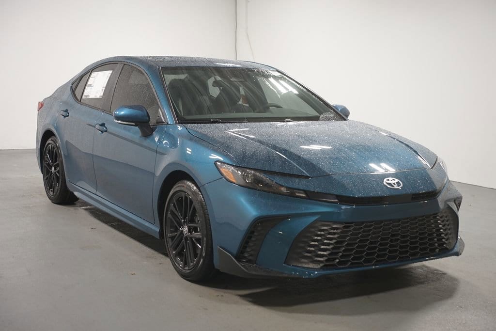 New 2026 Toyota Camry SE SE