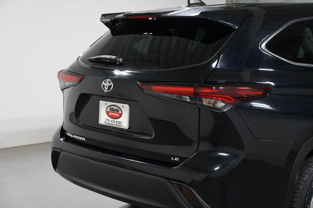 2024 Toyota Highlander LE - Photo 9
