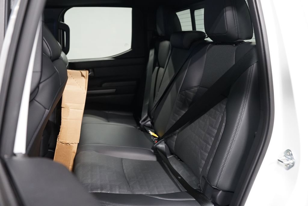 2025 Toyota Tacoma TRD Off Road - Photo 33