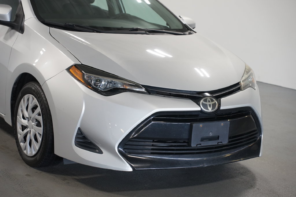 Used 2019 Toyota Corolla LE Sedan