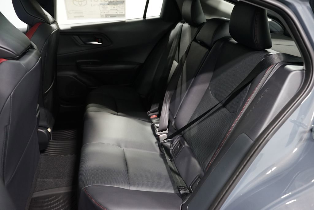 2026 Toyota Prius Plug-in Hybrid XSE Premium - Photo 30