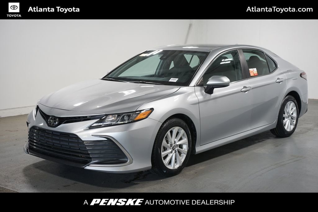 2023 Toyota Camry Sedan 