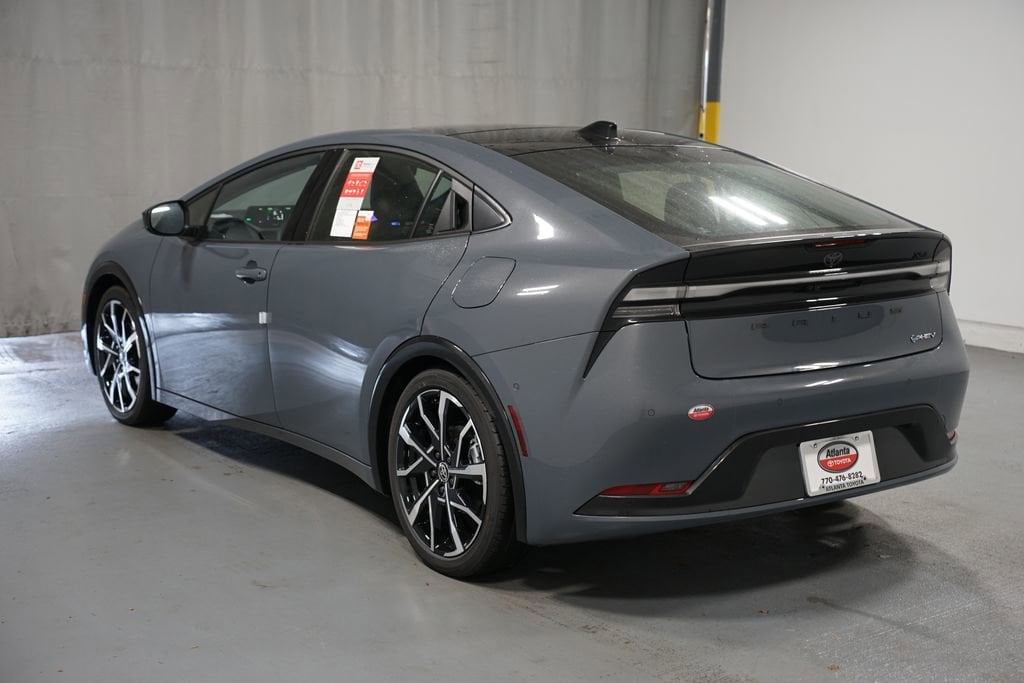 2026 Toyota Prius Plug-in Hybrid XSE Premium - Photo 6