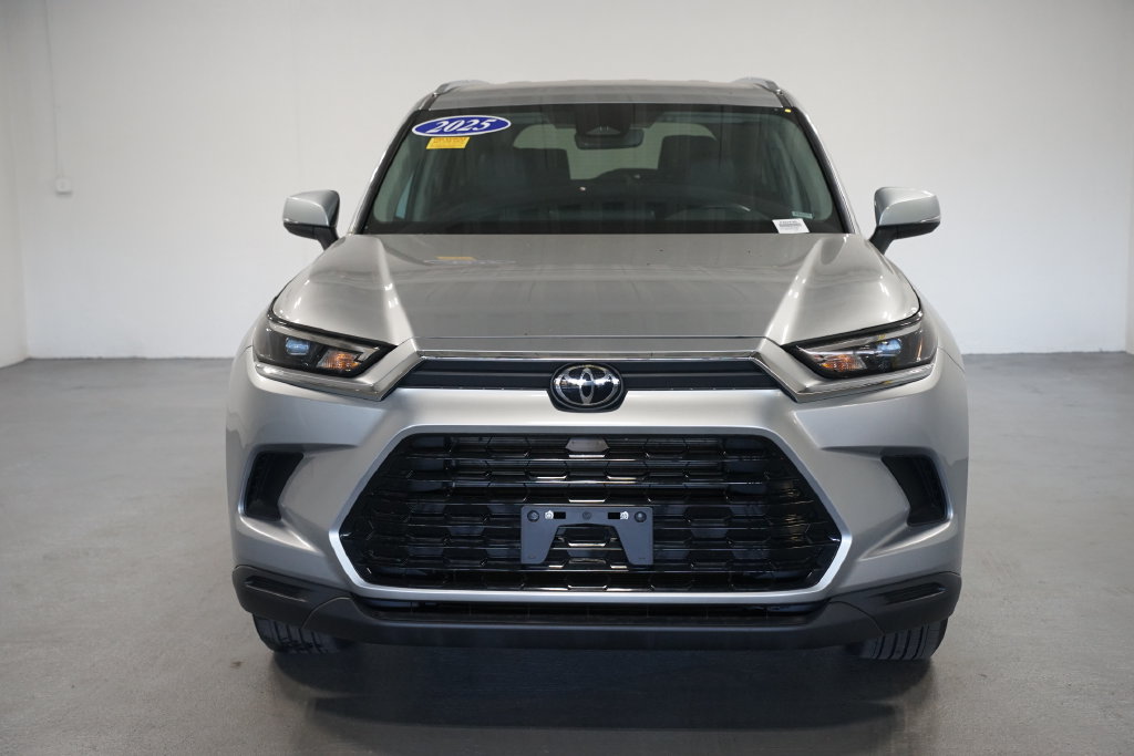 Used 2025 Toyota Grand Highlander XLE SUV