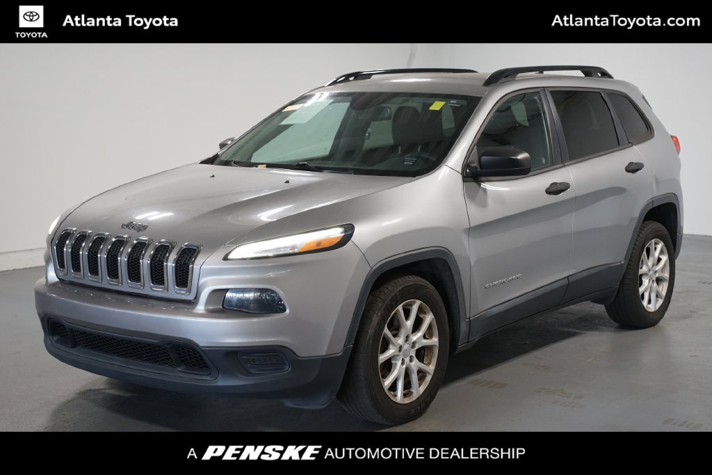 Used 2016 Jeep Cherokee Sport SUV