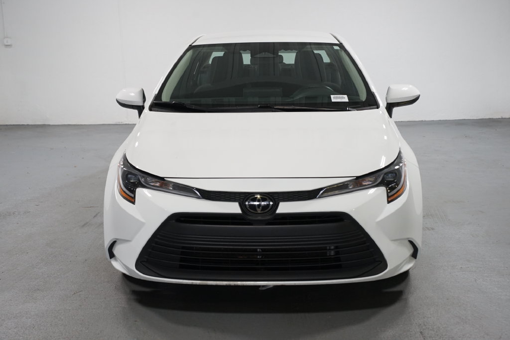 Certified 2025 Toyota Corolla LE Sedan