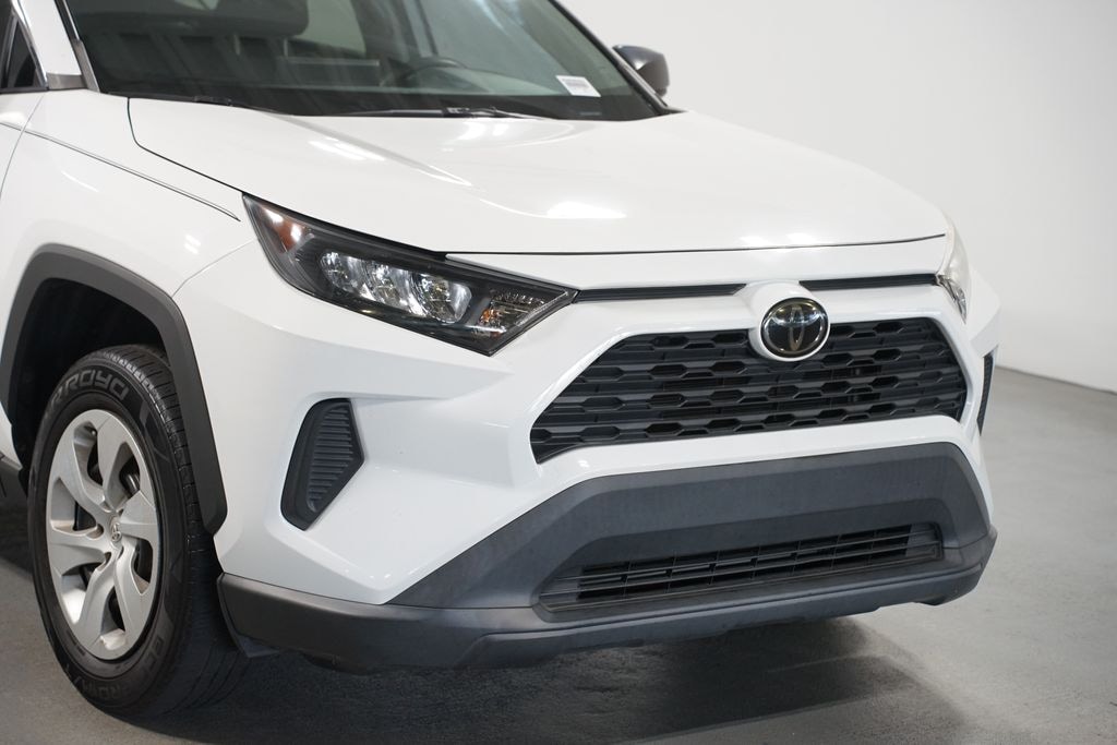 Used 2021 Toyota RAV4 LE SUV
