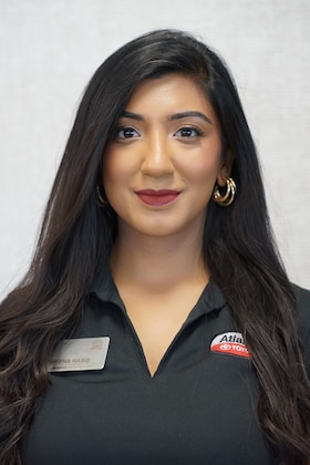 Staff member Azmeena Habib from ID_c1a9212eb99f