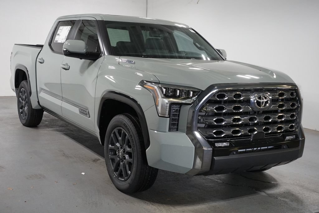 New 2026 Toyota Tundra i-FORCE MAX Platinum PLATINUM CREWMAX 5.5