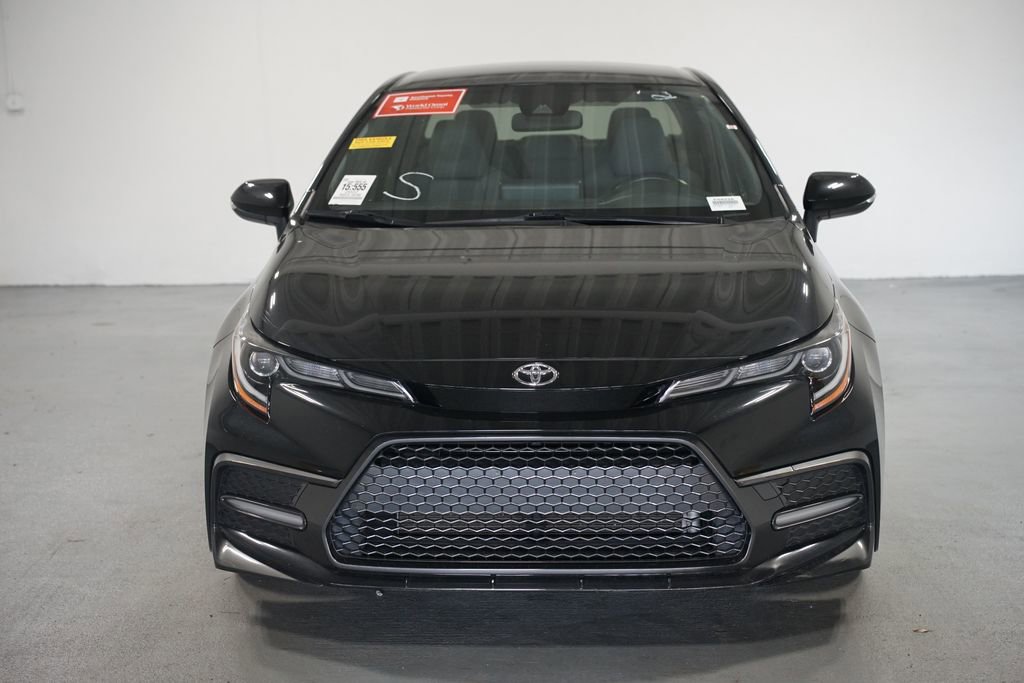 2022 Toyota Corolla SE photo 2