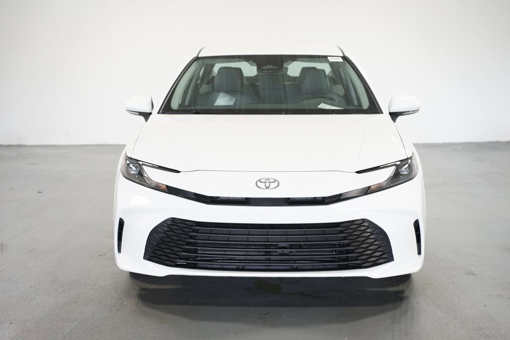 2026 Toyota Camry LE photo 2