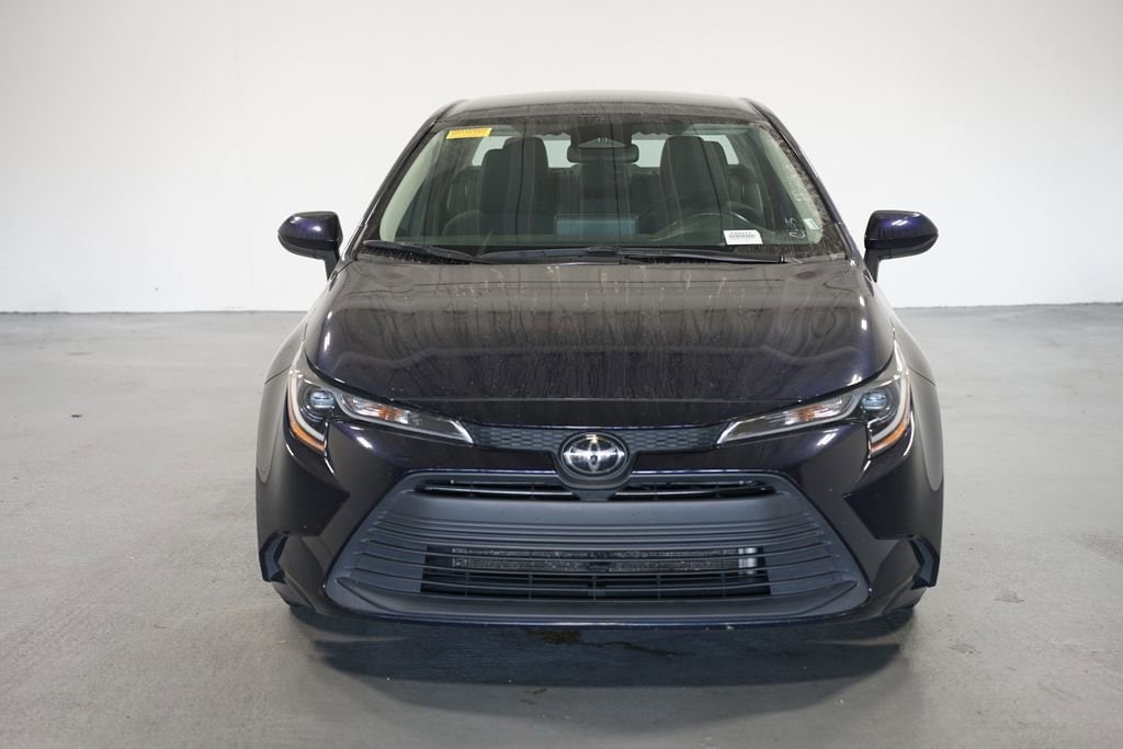 Used 2023 Toyota Corolla LE with VIN 5YFB4MDE6PP019503 for sale in Northfield, Minnesota